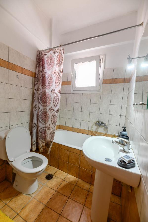 لاريسا Central Apartments 1 With Parking المظهر الخارجي الصورة